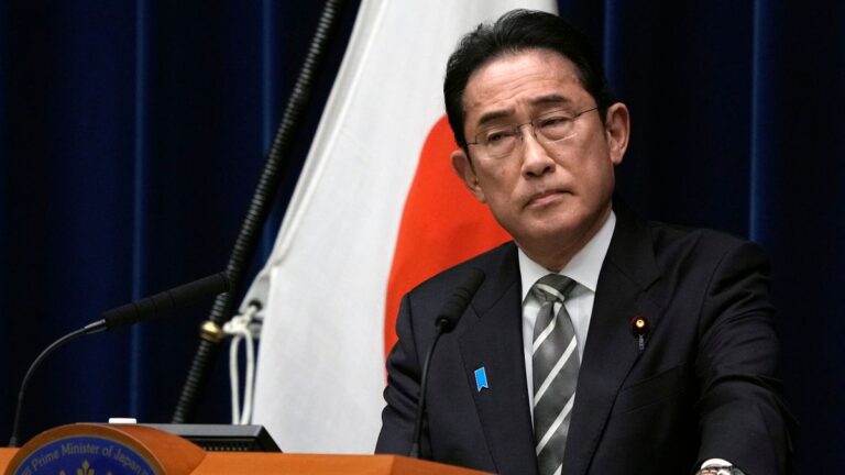 Japonya’da bağış skandalı: Dört bakan istifa etti