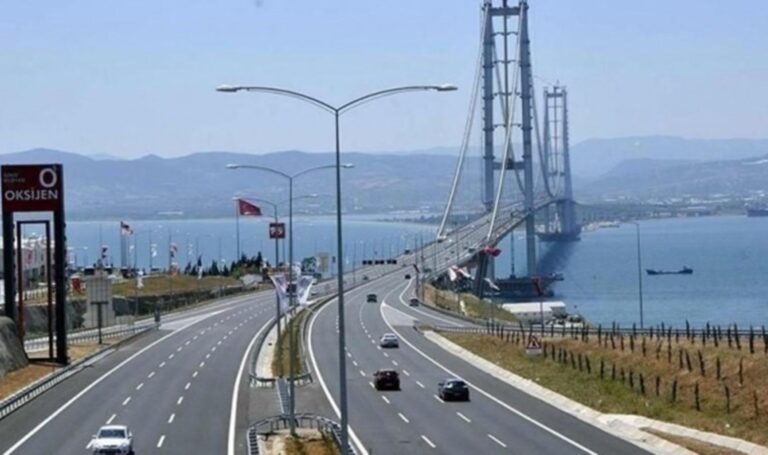 CHP'li Deniz Yavuzyılmaz tarihle açıkladı: Köprü, tünel ve otoyolların garanti ödemeleri için AKP'nin 'mevcut kur' ayarı! – Son dakika siyasi haberler