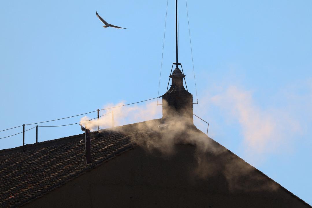 2025-05-08T163023Z_1989542260_RC2SDEAYNN9N_RTMODP_3_POPE-succession