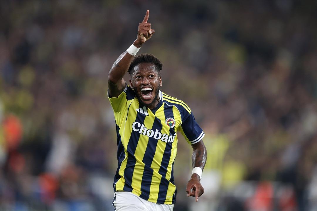Fenerbahçe'den Şampiyonlar Ligi'ne büyük bir dönüş! Sarı Lacivertliler Feyenoord geldi ve adını bir sonraki tura yendi ... 2