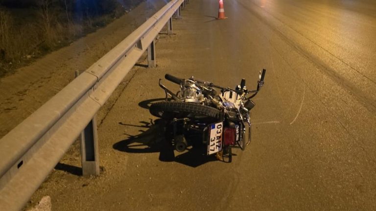 Afyonkarahisar’da otomobil ile motosiklet çarpıştı: 1 ölü